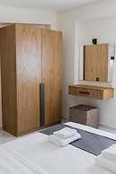 Calma Luxury Suites