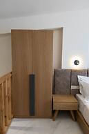 Calma Luxury Suites