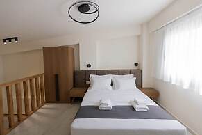 Calma Luxury Suites
