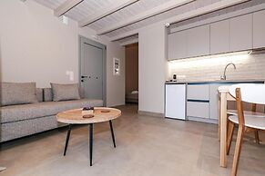 helichrysum lofts