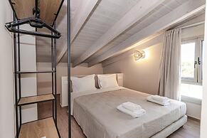 helichrysum lofts