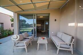 helichrysum lofts