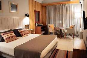Las Bayas Home Suites
