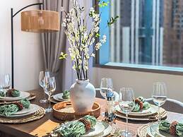 Sea View Retreat with Ain Dubai