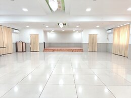 Hotel Amruta Executive