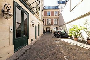 Superbe Flat With AC Champs Elysees Av Montaigne