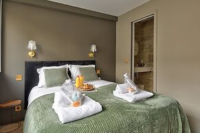 Sublime AC Apartment Eiffel Tower Champs de Mars