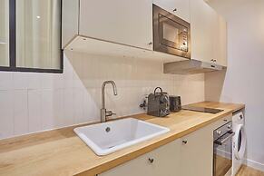 Charming Apartment Center of Paris