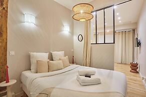 Charming Apartment Center of Paris