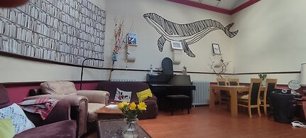 Murray Library Hostel