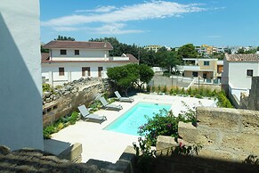 Dimora Zenieri Terrazze e Piscina