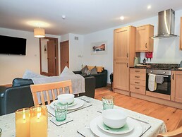 Newlands Cottage