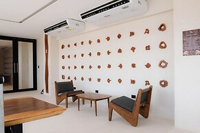 Elements 326