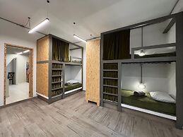 NOMADIK HOSTEL
