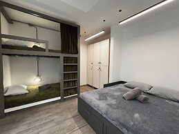 NOMADIK HOSTEL
