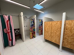 NOMADIK HOSTEL