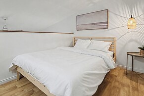 Loft le Mercier by Gestion ELITE