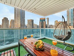 Centric Flat with Marina View