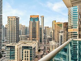 Centric Flat with Marina View