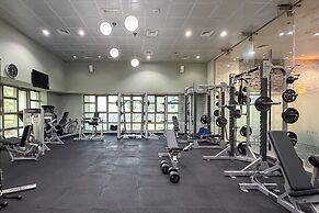 Large Flat with High Floor in Marina
