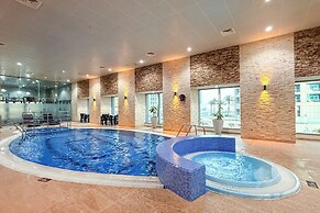 Large Flat with High Floor in Marina