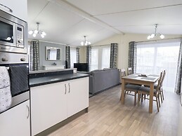 Lily's Lodge