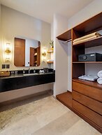 Hotel Serenata Santa Lucia, Mérida