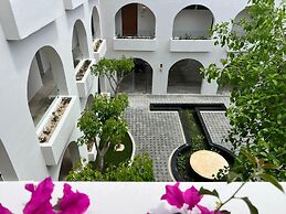 Hotel Serenata Santa Lucia, Mérida