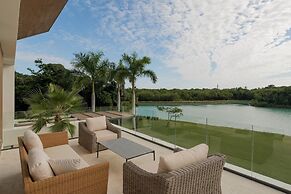 Lagos 28 - Modern Villa With Amazing Lake Views
