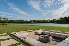 Lagos 28 - Modern Villa With Amazing Lake Views