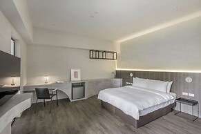 H suite inn