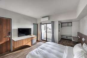H suite inn