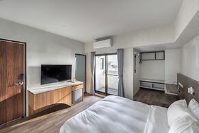 H suite inn