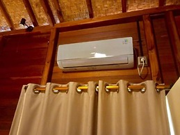 Uli Wood Villa Jimbaran