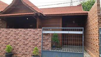 Uli Wood Villa Jimbaran