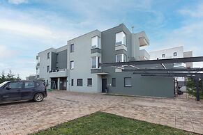 Apartment Sang Near The Beach