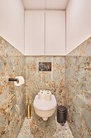 Superb AC- 2bdr Apartement Montaigne/arc de Triomphe