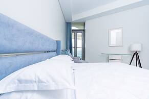 Lavish-luxury facilities in Aykon city