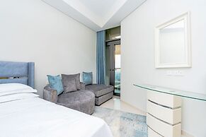 Lavish-luxury facilities in Aykon city