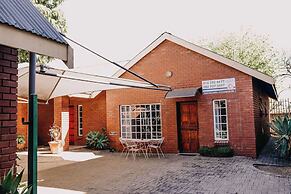 La Rona Hospitality Services