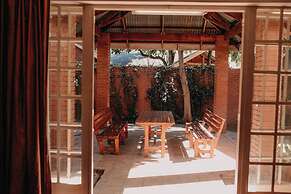 La Rona Hospitality Services
