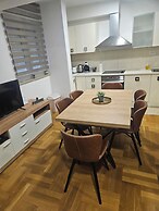 Duplex Apartment Vita Split, near Žnjan Beach