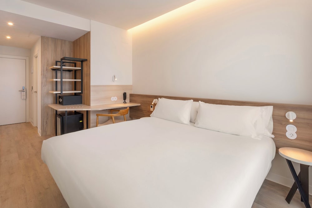 B&B HOTEL Madrid Vallecas La Gavia
