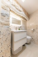 Casa di Pietra Stone House