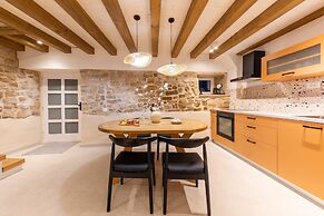 Casa di Pietra Stone House
