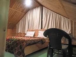 Rasmika Home Stay Seri Shansher