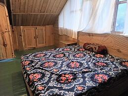 Rasmika Home Stay Seri Shansher