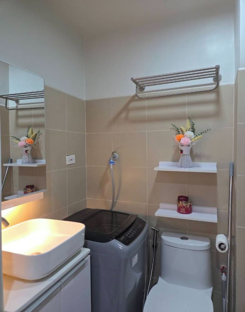 Shore 3 Residences