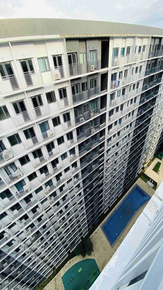 Shore 3 Residences