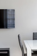 Grassmarket Modern Two Bedroom Flat